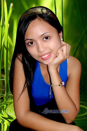 Philippines women