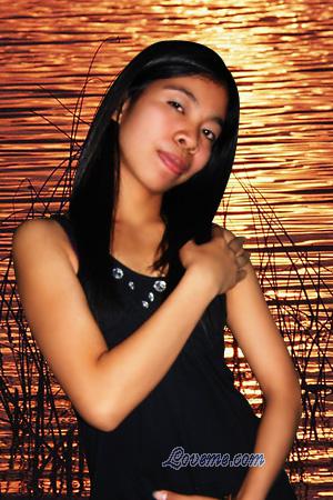 Philippines women