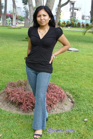 Peru women
