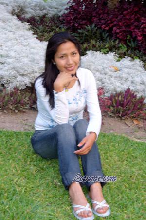 Peru women