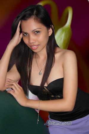 Philippines women