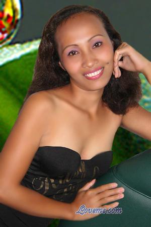 Philippines women