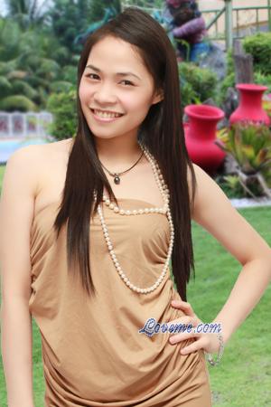 Philippines women