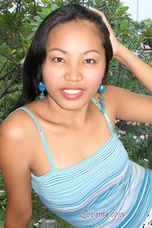 Philippines women