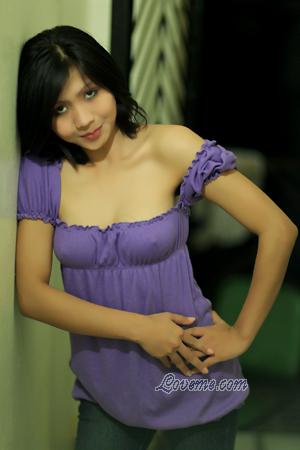 Philippines women
