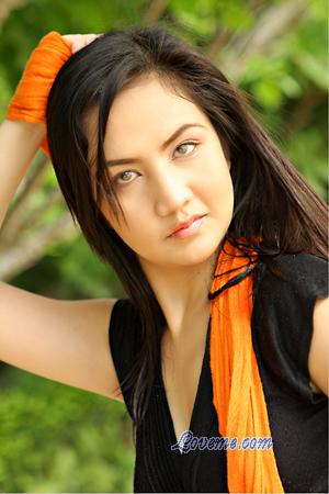 Philippines women