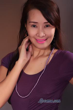 Philippines women