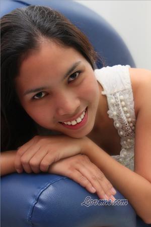 Philippines women