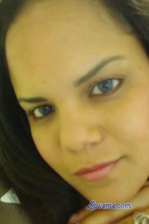 122845 - Jessica Age: 36 - Dominican Republic