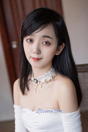207555 - Mingxuan Age: 25 - China