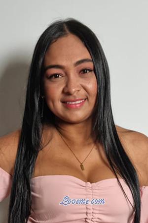207626 - Tatiana Age: 34 - Colombia