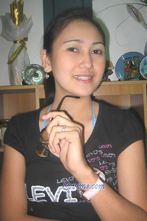 Philippines women