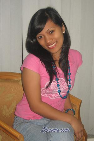 Philippines women