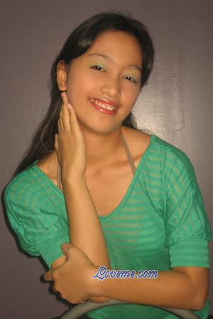 Philippines women