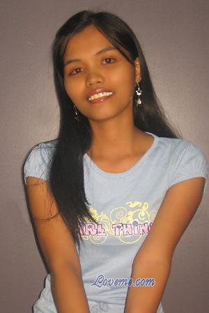 Philippines women