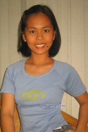 Philippines women