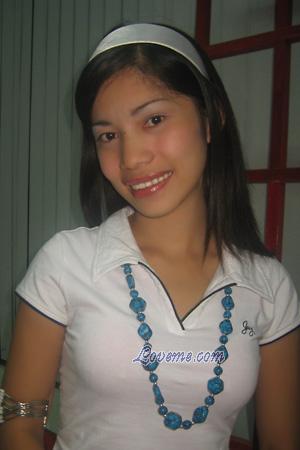 Philippines women