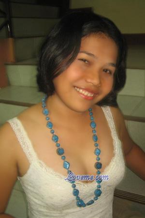 Philippines women