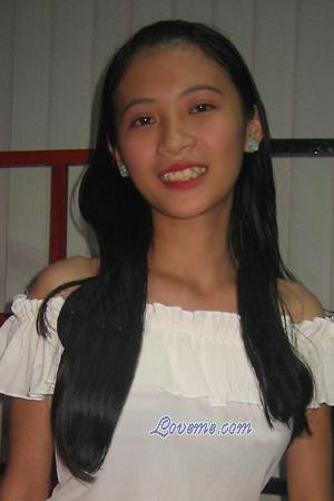 Philippines women
