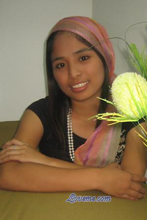 Philippines women