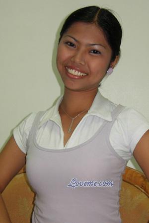 Philippines women