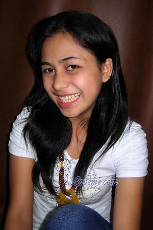 Philippines women