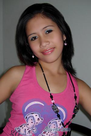 Philippines women