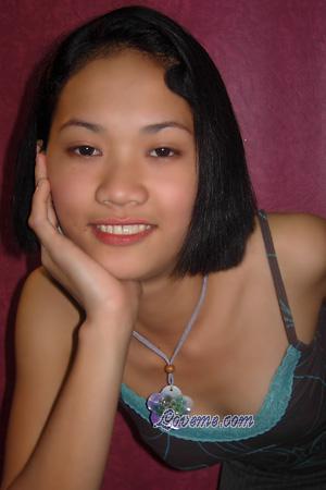 Philippines women
