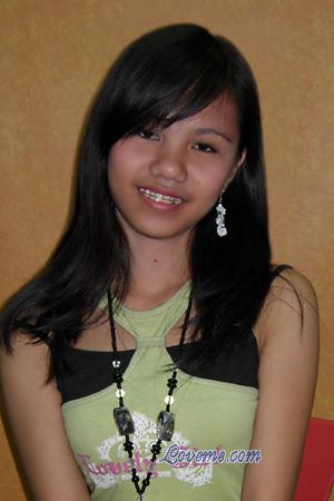 Philippines women