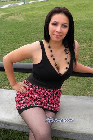 Peru women
