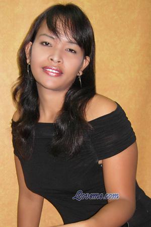 Philippines women