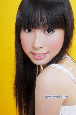 126430 - Liz Age: 34 - China