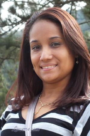 140537 - Ruth Age: 43 - Dominican Republic