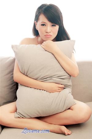 165731 - Xiaoqing Age: 30 - China