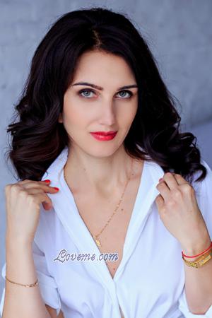 170089 - Elena Age: 42 - Ukraine