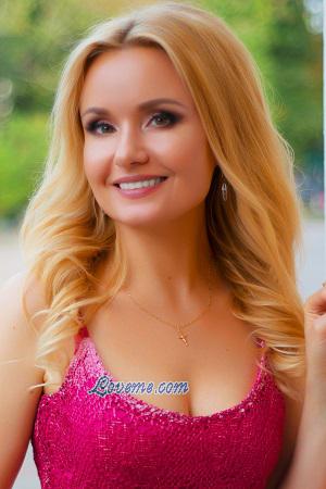 175448 - Anastasia Age: 39 - Ukraine