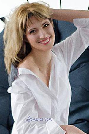 179033 - Elena Age: 37 - Ukraine