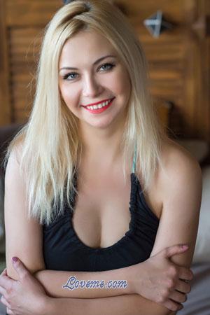 182272 - Anna Age: 33 - Ukraine