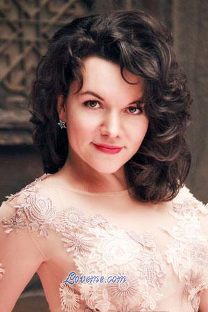 183146 - Natalia Age: 43 - Ukraine