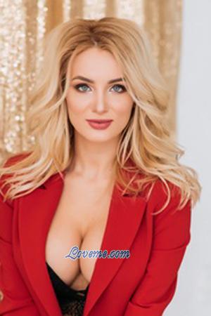 184252 - Julia Age: 25 - Ukraine