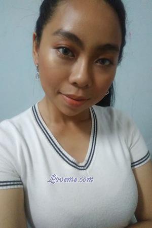 184890 - Uraisree Age: 24 - Thailand