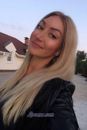 185411 - Julia Age: 40 - Ukraine