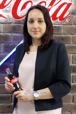 185697 - Viktoriya Age: 38 - Belarus