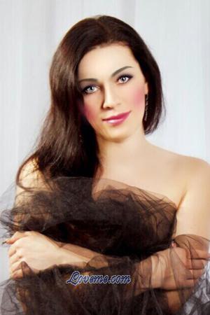 186179 - Larisa Age: 36 - Ukraine