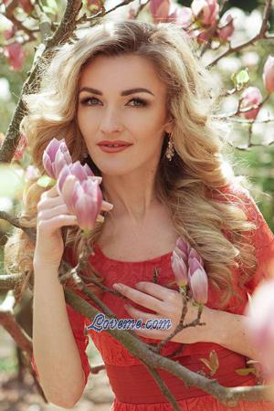 186745 - Julia Age: 36 - Ukraine