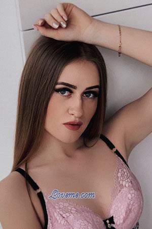 187067 - Victoriya Age: 22 - Ukraine