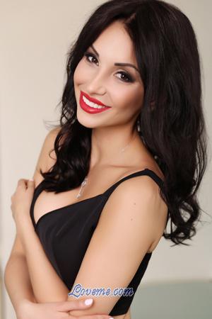 187541 - Irina Age: 33 - Ukraine