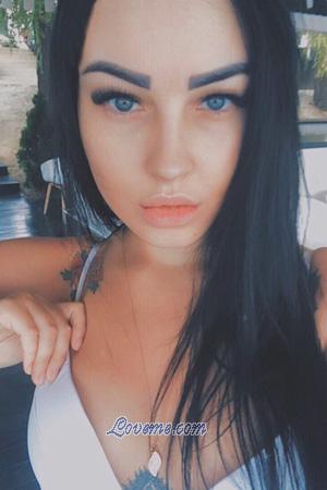 188482 - Anastasia Age: 26 - Ukraine
