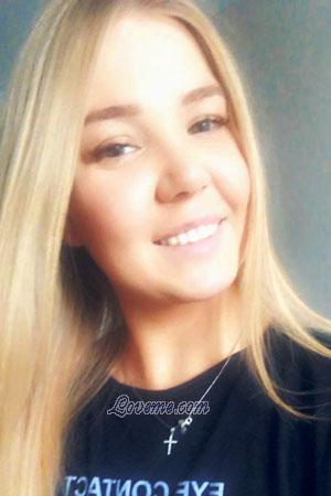 188723 - Kseniia Age: 32 - Russia