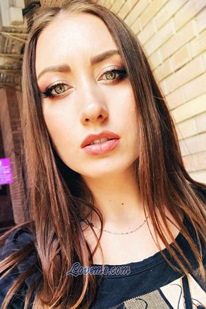 189037 - Alina Age: 23 - Ukraine